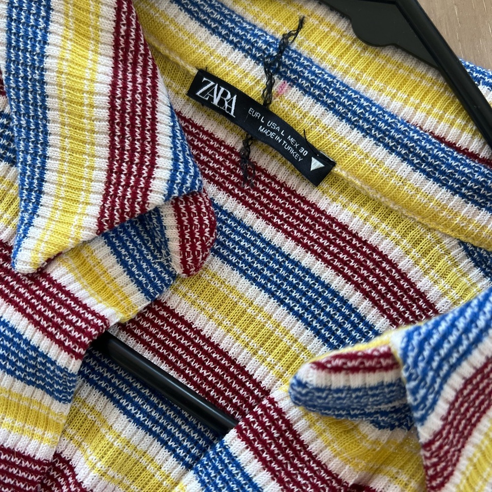 Retro style tee